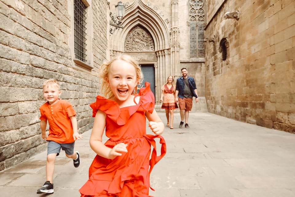 ✅ Barcelona: Sightseeing Professional Photoshoot Session - Key Points You’ll Care About