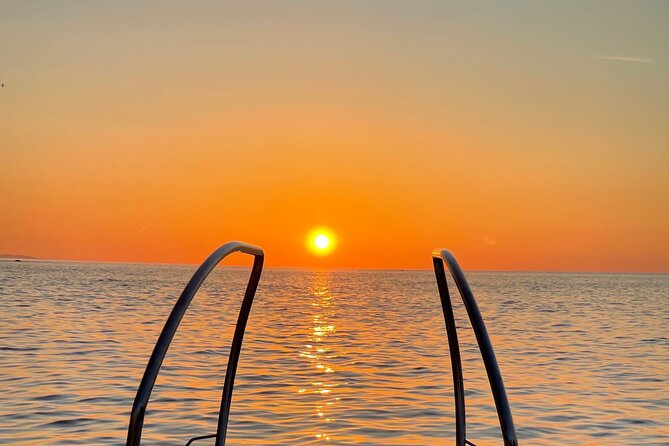 "2 bays, mornings, afternoons, sunset with a glass of cava - Pasaia Bay and the passes of San Pedro and San Juan