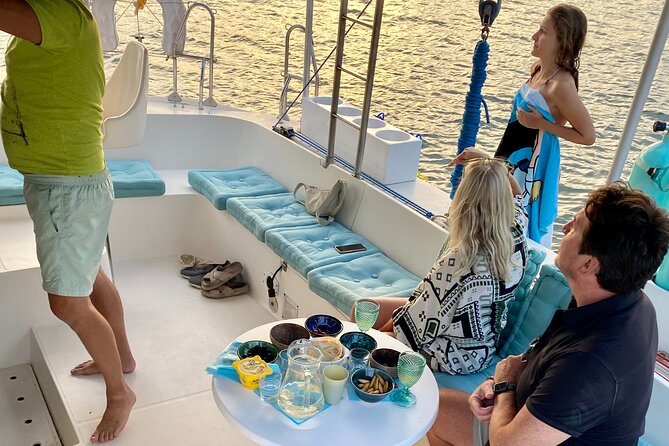 2 hour Catamaran Boat Tour - What to Bring (and What You Can Skip)