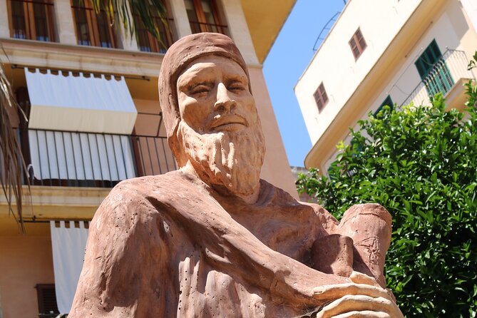 2-Hour Private Walking Tour Through Palma’s Jewish Quarter - The Street of the Wind: a surprising final turn
