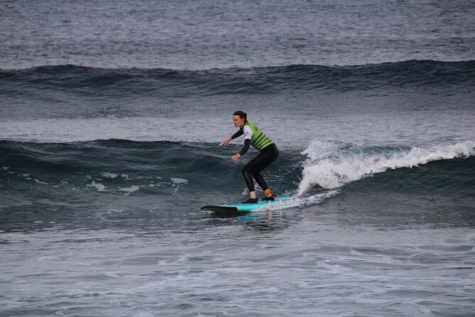 2 hours Semi-private surfing lesson in Playa de Las Americas - Key things to know before you go