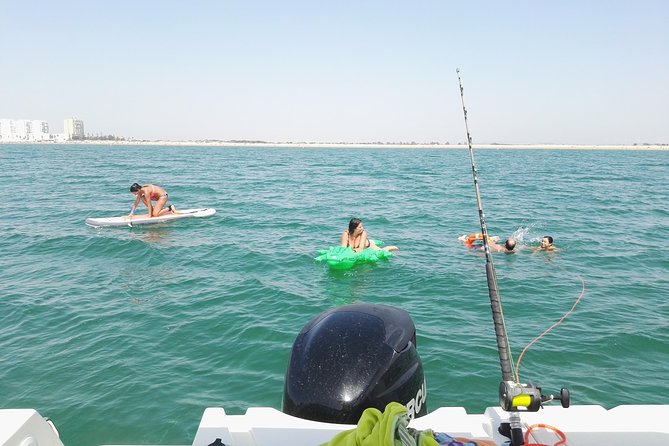 3-hour boat ride through the Bay of Cadiz - The beach anchoring stop: swim first, ask questions second