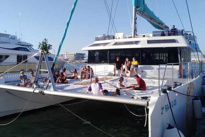 3-Hours Catamaran Tour in Malaga with Paella - Boarding at Muelle Uno: the easiest part of the whole day