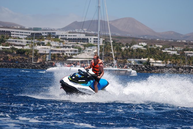 40min Jet Ski at Playa Quemada Lanzarote - Guides and safety: clear coaching makes a difference