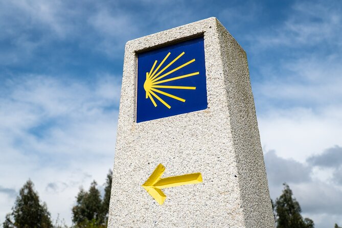 7-Day Tour of the French Way of Santiago from Sarria - Portomarin: the first real taste of Galicia outdoors