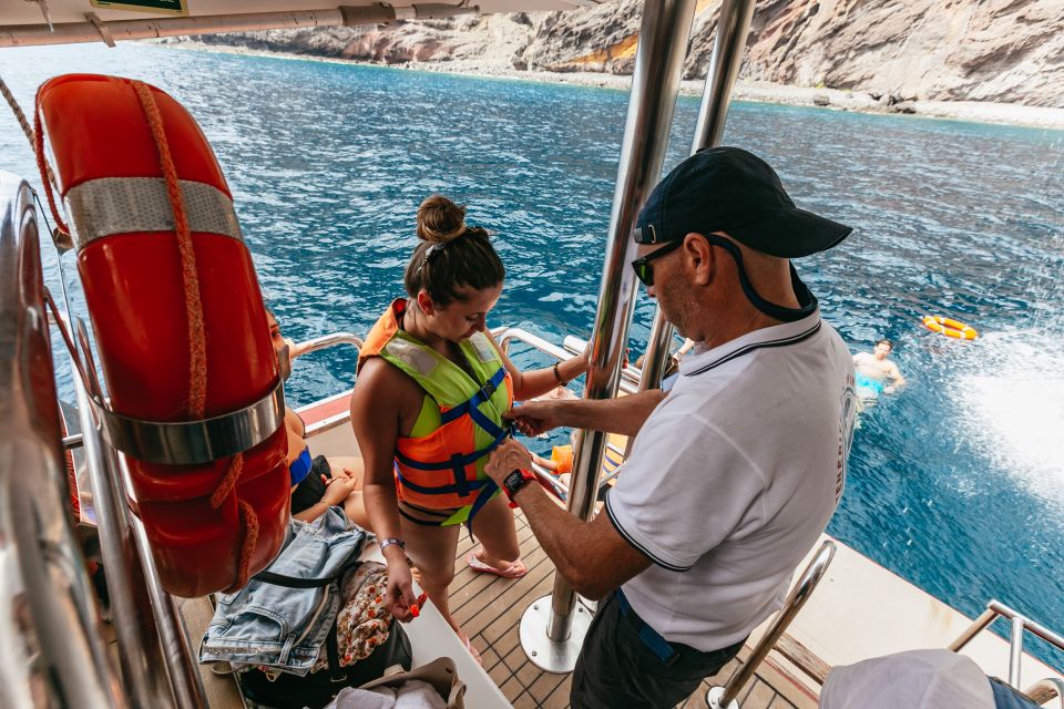 Adeje: Whale and Dolphin Watching Cruise with Lunch and Swim - The underwater twist: 16 panoramic windows plus glass-bottom viewing