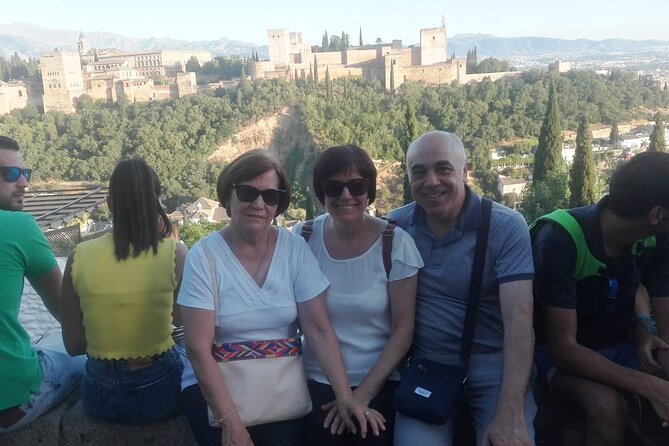 Albaicín & Sacromonte Walking Tour - Mirador de San Nicolás at Sunset: The Big Alhambra Moment