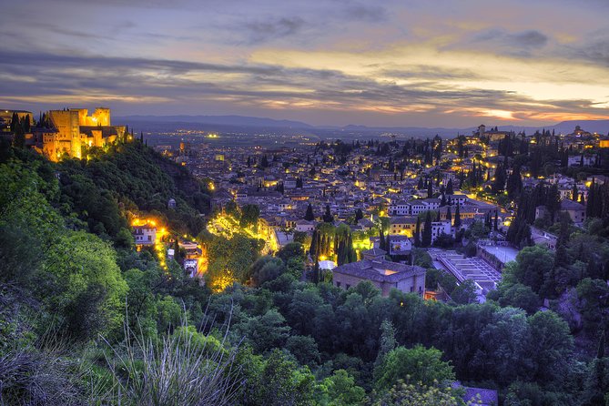 Albayzín y Sacromonte, Unesco Heritage Neighborhoods - Footwear and pace: who this tour suits best