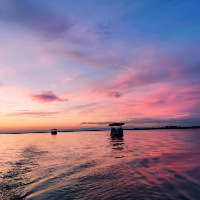 Albufera: Sunset and visit to the barraca - Should you book this Albufera sunset and barraca tour?