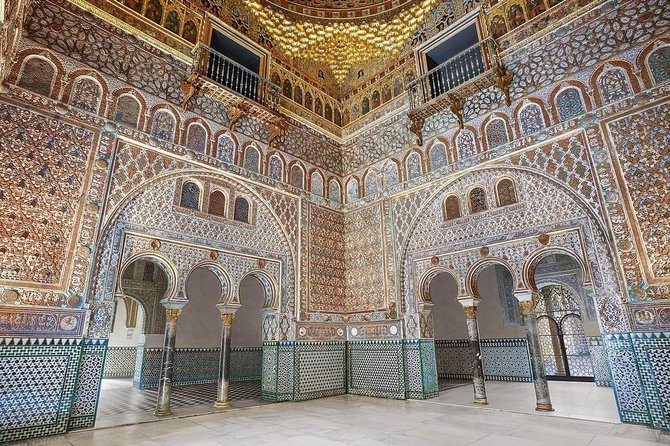 Alcazar, Cathedral and Giralda of Seville with entrance fee included - Should You Book This Tour?