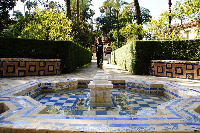 Alcazar & Cathedral of Seville Exclusive Group, max. 9 travelers - Real Alcázar de Sevilla: The Oldest Royal Palace Still Used