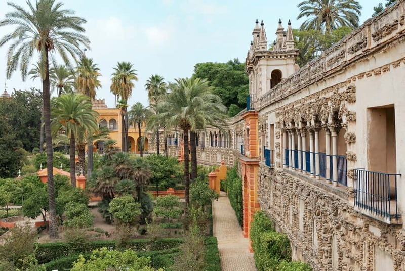 Alcazar of Seville Exclusive Group, max. 9 travelers - Who should book this Alcázar small-group tour