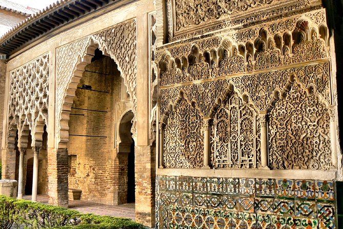 Alcazar of Seville Private Tour - A 2-Hour Plan Centered on the Royal Palace and Gardens