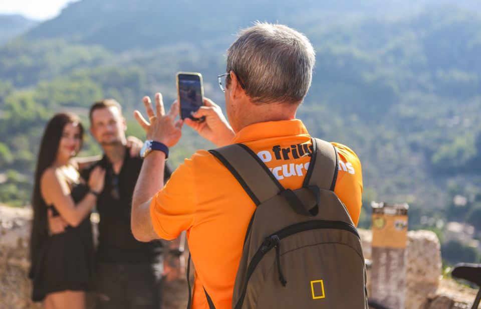 Alcudia/Marratxi: Valldemossa & Soller Tour by Tram & Bus - First Stop Feeling: Getting From Alcúdia/Marratxí Into the Mountains
