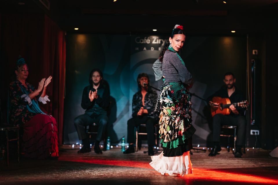 "Algarabía": Flamenco Show at Café Ziryab. Madrid - Your Included Drink: Good Value Without Forcing Extra Spending