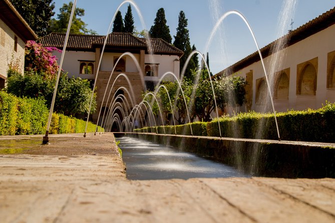 Alhambra and Generalife Skip-the-Line Ticket with Guide - Stop 2: Alhambra guided time—what you get and what you might miss