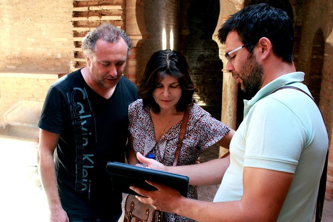 Alhambra and Nasrid Palaces Private Sensory Tour - Meeting point and timing: slots, mobile tickets, and Trust changes