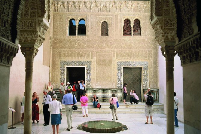 Alhambra Complete: Ticket Skip-the-Line Nasrid Palace and Generalife with Guide - The Alhambra ticket handoff: skip the lines, keep your focus