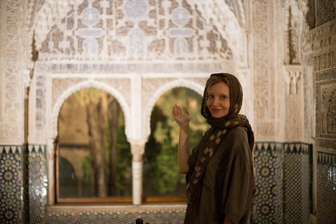 Alhambra Day or Night Private Tour - Why a private Alhambra tour changes everything