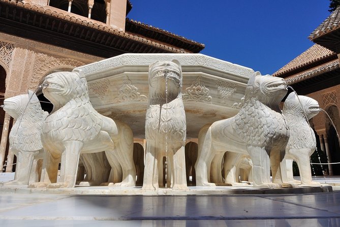 Alhambra & Generalife Skip the line Small Group including Nasrid Palaces - Why this Alhambra tour is worth the premium