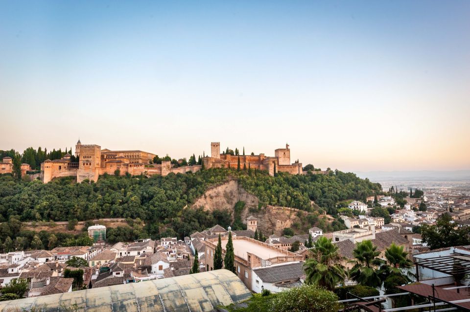 Alhambra & Generalife Tour including Transport & Admission - Getting To The Alhambra: Pickup Options and the 25-Minute Ride