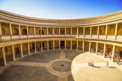 Alhambra, Nasrid Palaces, and Generalife 3-Hour Guided Tour - Meeting at the Welcome Visitor Center: Avoid the Usual Confusion