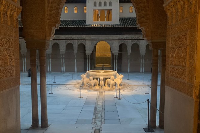 Alhambra: Night Visit to Nasrid Palaces - Price and value: is $90.11 worth it?