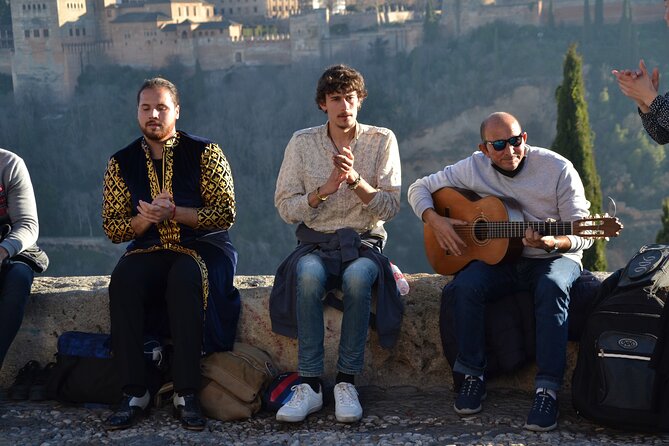 Alhambra Private Tour & Nazaries Palaces from Seville with Pickup - Nasrid Palaces: the heart of the Alhambra experience
