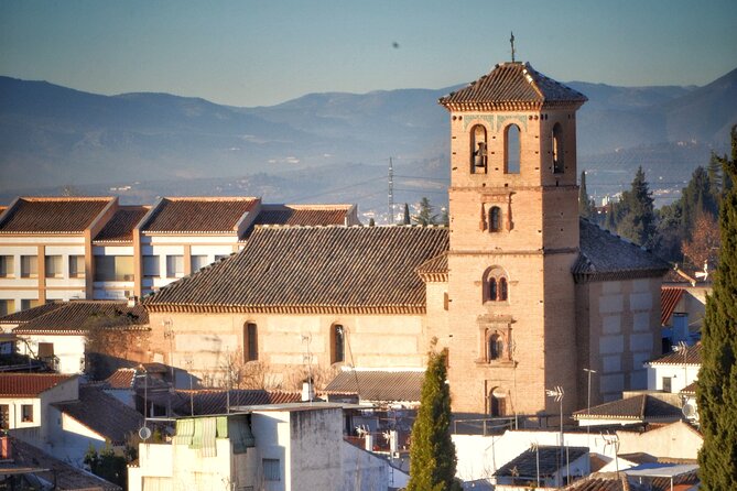 Alhambra Private Tour & Nazaries Palaces from Seville with Pickup - Albayzín neighborhood and San Nicolás viewpoint: Granada’s best angle