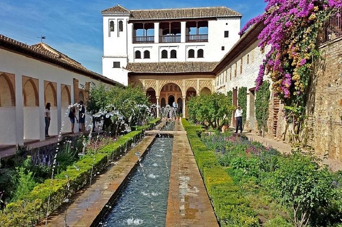 Alhambra: Skip-the-Line to Nasrid Palaces & Generalife - Generalife Gardens: where skipping the line pays off most