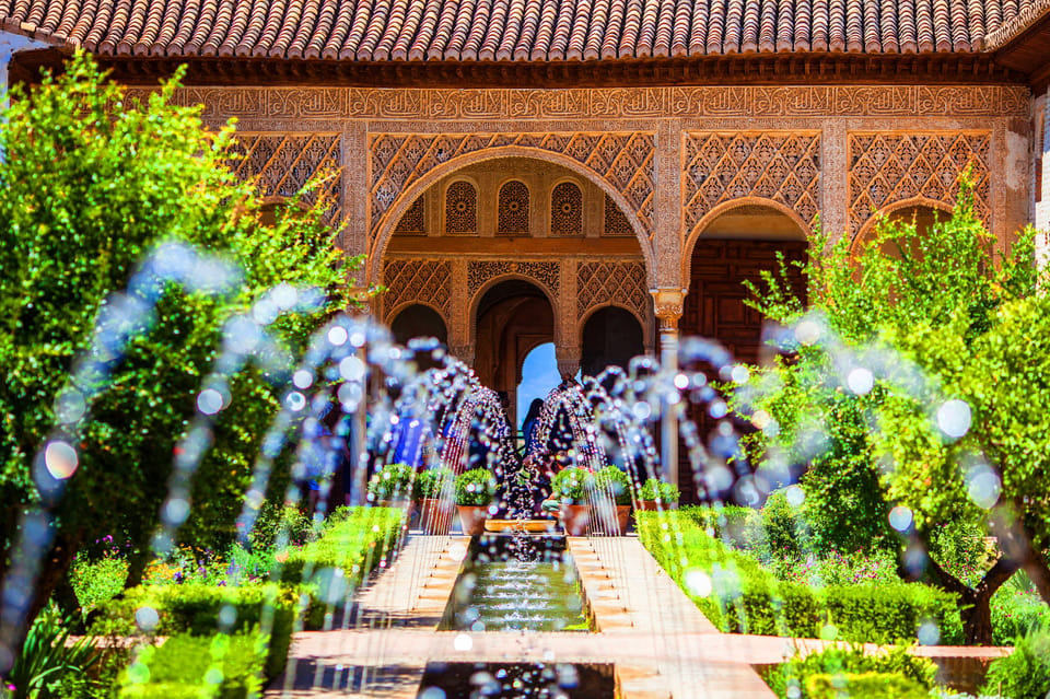 Alhambra: Ticket with Audioguide - Getting Your Ticket and Audioguide Started in Granada