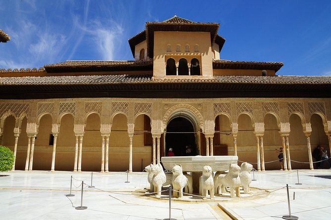 Alhambra Tour & ticket: Nasrid Palaces, Alcazaba & Generalife - What you get with the Nasrid Palaces, Alcazaba and Generalife ticket