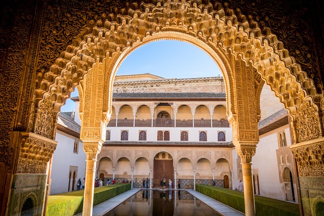 Alhambra Tour & ticket: Nasrid Palaces, Alcazaba & Generalife - Should you book this Alhambra Tour?
