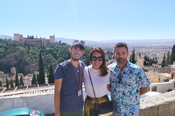 Alhambra with Nazaries Palaces Private Tour - Meeting Point, Timing, And Why The Start Matters