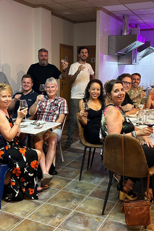 Alicante Best Wine Tasting & Tapas Club - Meet Paco and Carlos: the hosts who make it feel personal