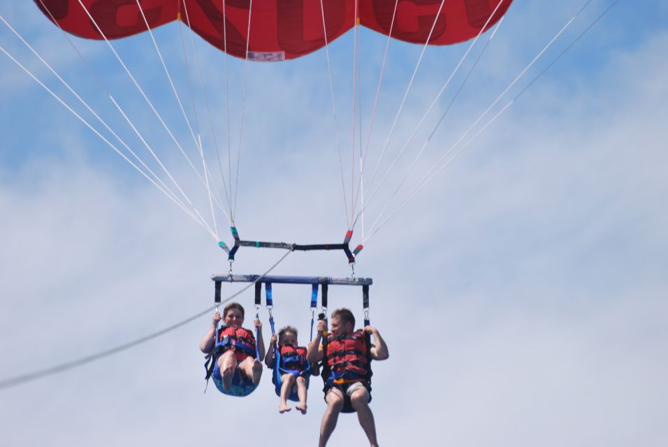 Alicante: Boat Trip and Parasailing Experience with Drink - Parasailing Prep: orientation that helps you feel in control