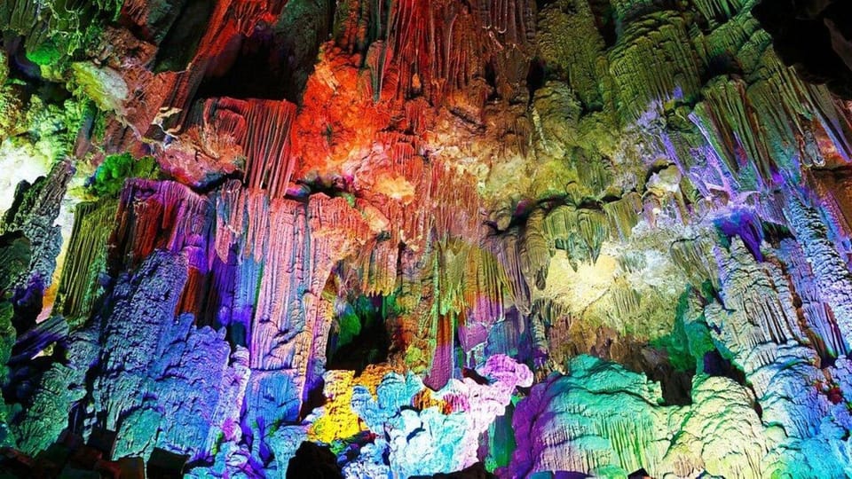 Alicante: Canelobre Caves & Busot Tour including transfer - Canelobre Caves: Jurassic Age and a 70-Meter Vault