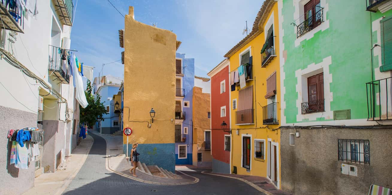 Alicante Charming Villages Tour: Villajoyosa and Altea - Artisan chocolate factory plus the tasting moment