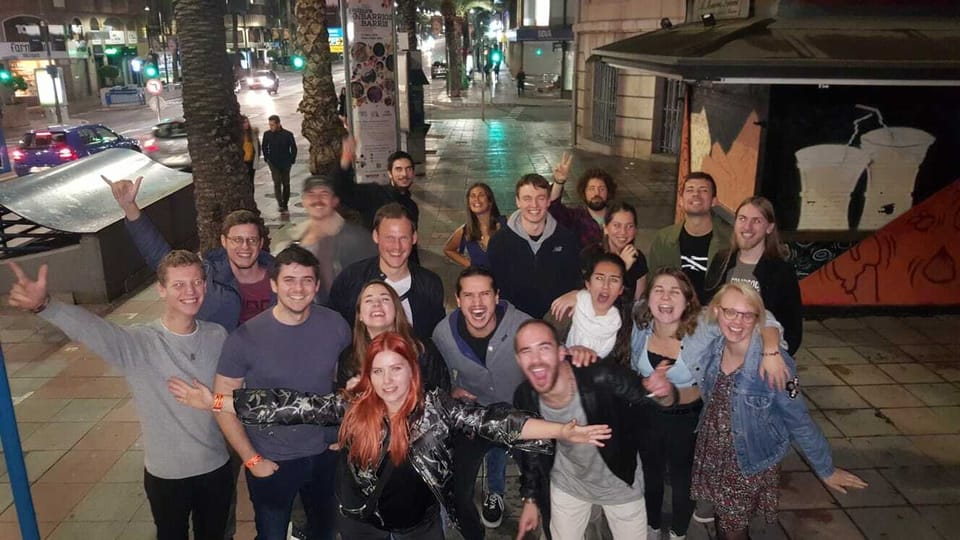 Alicante: Guided Pub Crawl with Shots and Beer - Stop 2: the free mojito that keeps the night moving