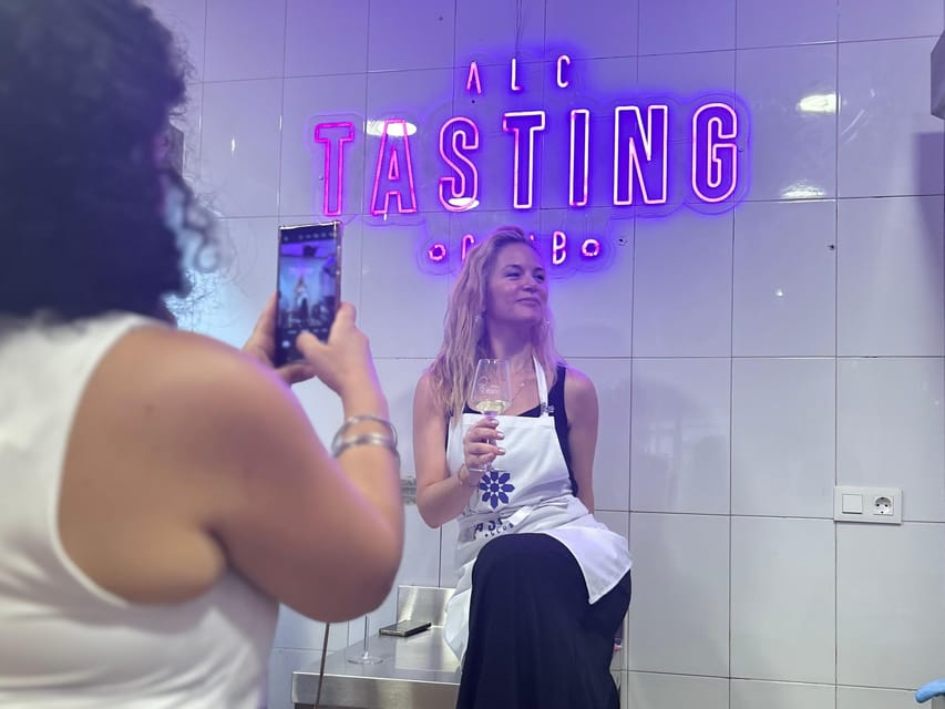 Alicante Paella Cooking Class, Tapas, Drinks and Market - FAQ