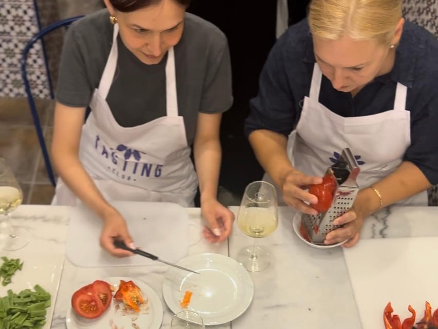 Alicante Paella Cooking Class, Tapas, Drinks and Market - Market shopping at Alicante’s Central Market: learn what goes into great arroz
