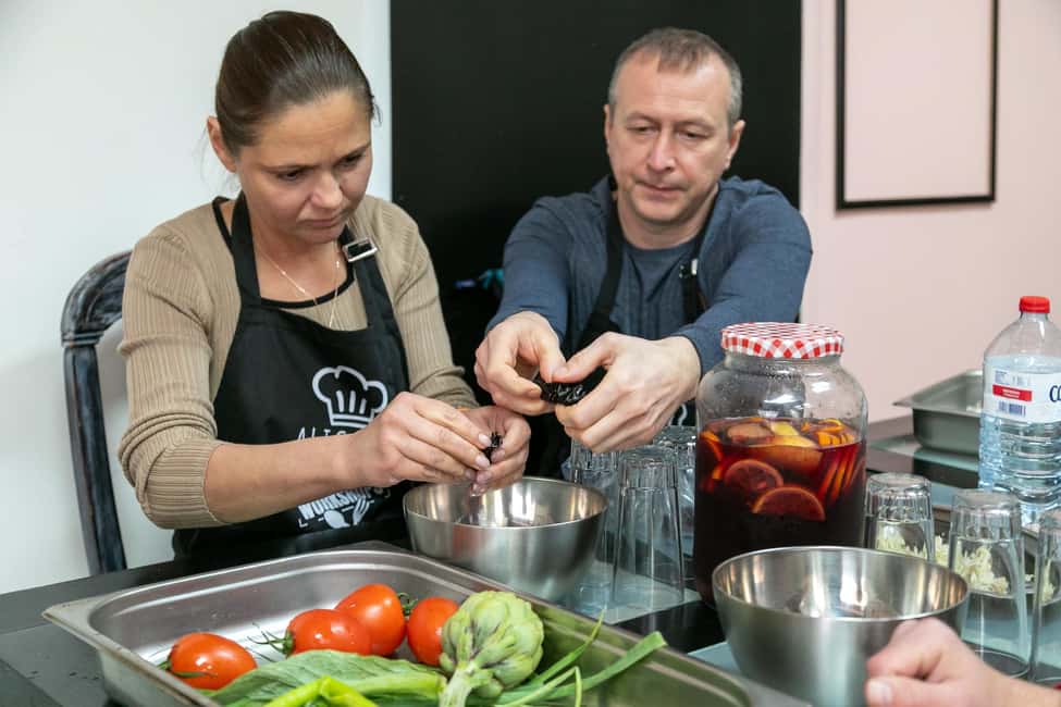 Alicante: Paella & Sangria Class with Tapas and Market Visit - Key Highlights to Know Before You Go