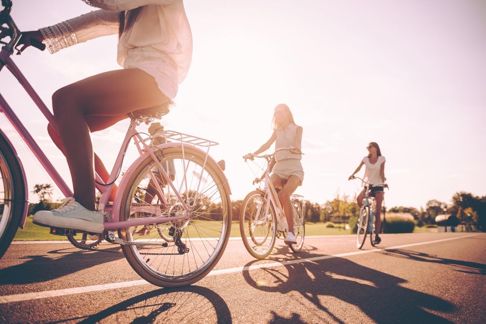All Madrid: Private Electric Bike Tour around the city - Plaza Mayor and Puerta del Sol: get the icons in one go