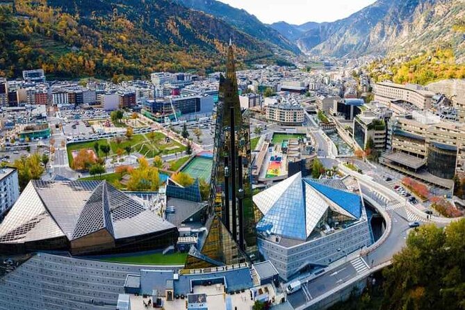 Andorra, France & Spain: 3 Countries in One Day from Barcelona - Price and value: paying $131.54 for transport plus bilingual guiding (and your own meals)
