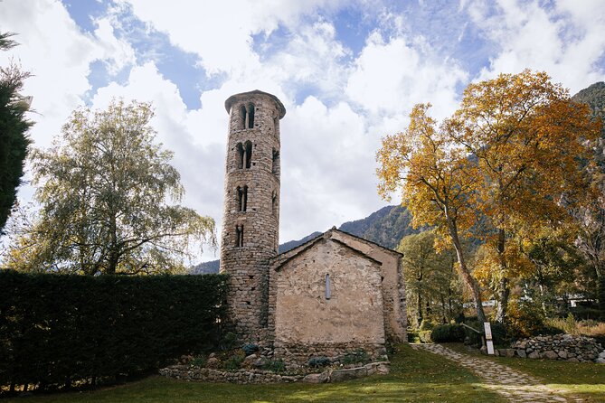 Andorra Small Group Tour From Barcelona - Coll d’Ordino and Ordino’s old streets: 17th-century charm you can walk through