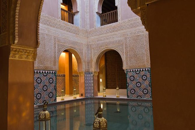 Arabian Baths Experience at Malaga’s Hammam Al Andalus - Safety and comfort: slippery floors, low lighting, and mobility limits