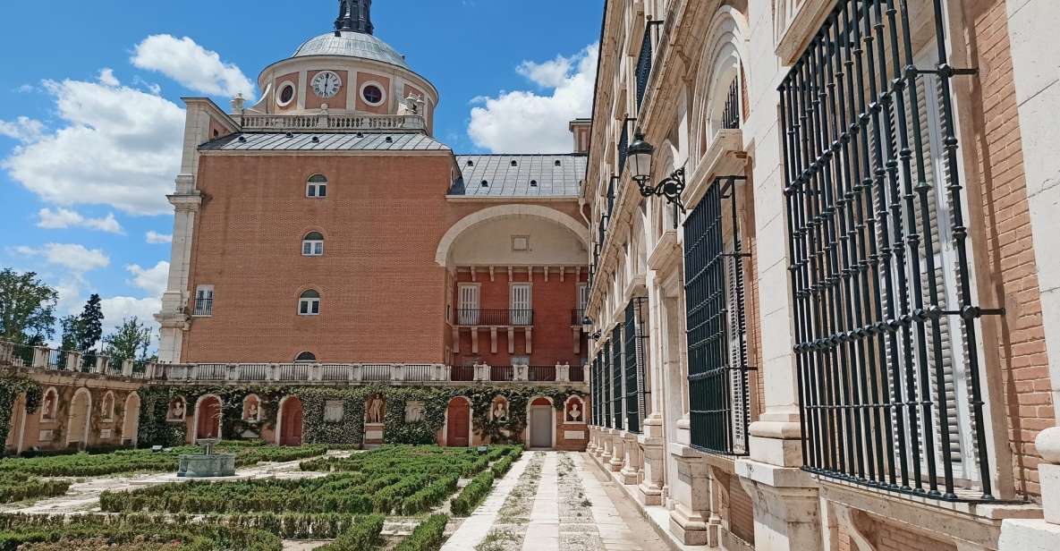 Aranjuez: Royal Palace Guided Tour - Key Points You’ll Care About