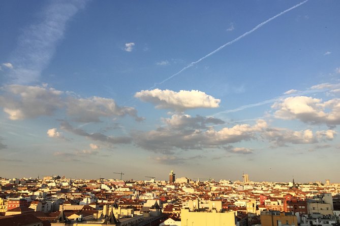 Architecture tour Gran Vía from its best rooftops 20thC - What to look for on Gran Vía during the walk