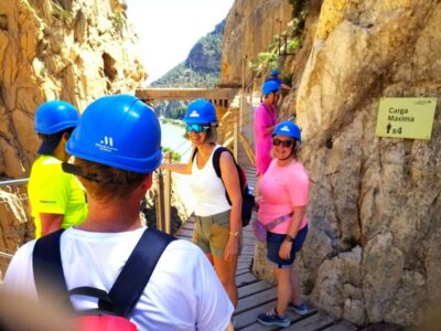 Ardales: Caminito del Rey Private Walking Tour - Meeting Outside El Kiosko: Getting Started Without Stress