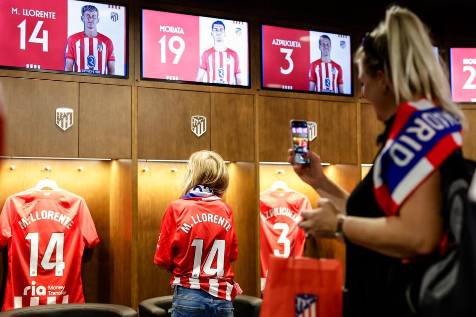 Atlético de Madrid: Guided Stadium Tour with Museum Entry - Behind-the-Scenes at Riyadh Air Metropolitano: what makes it worth your time